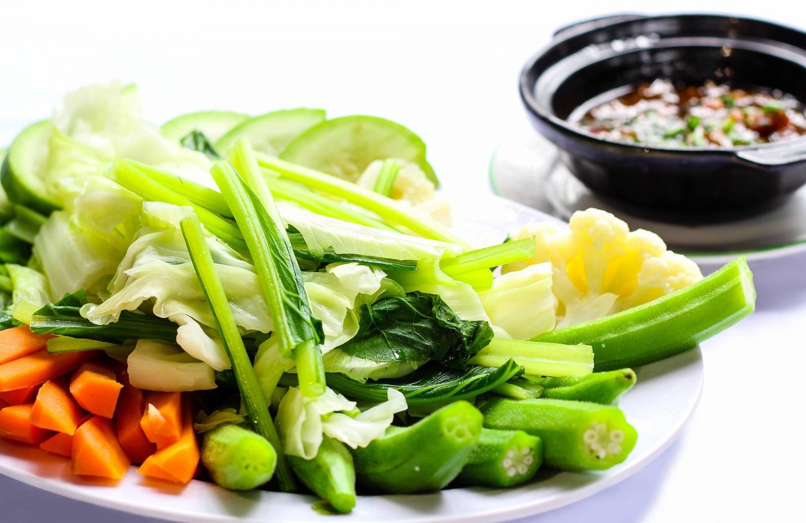 Tăng cường thêm rau xanh vào bữa ăn hàng ngày