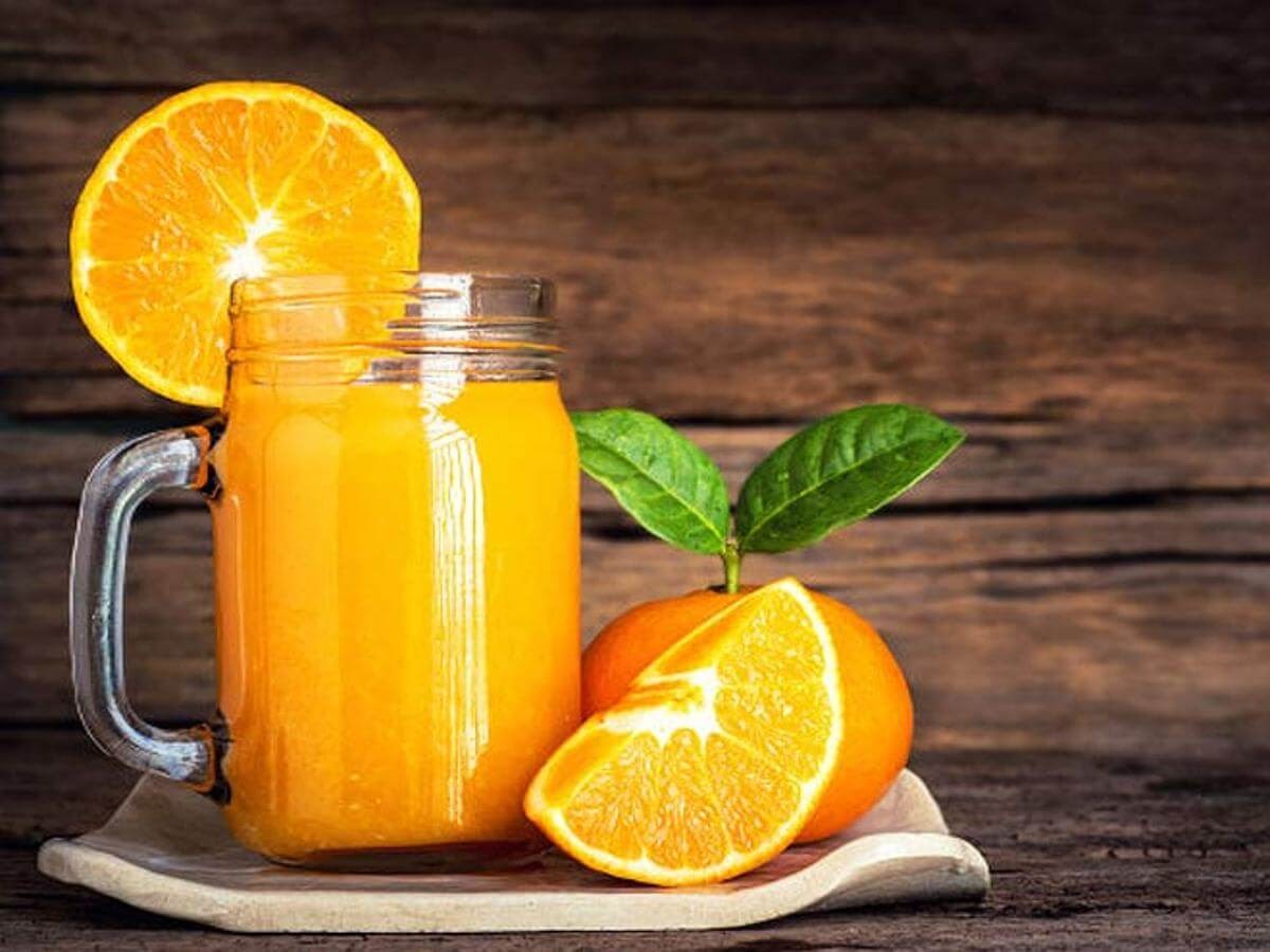 Nước ép cam có chứa nhiều chất dinh dưỡng, hương vị thơm ngon